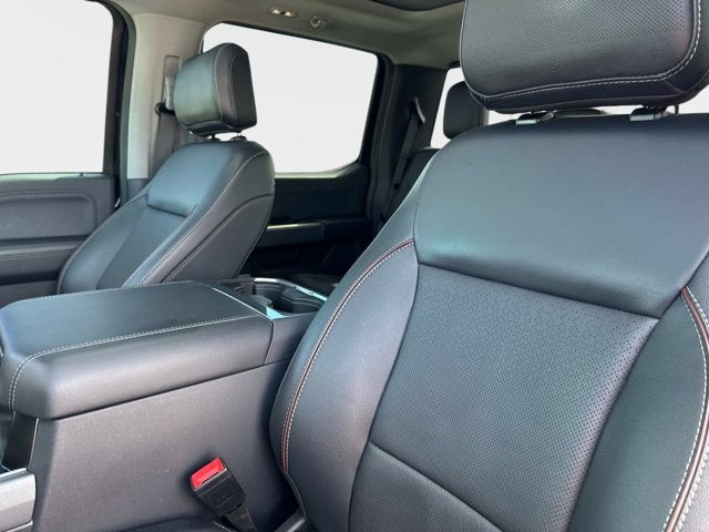 2023 Ford Super Duty F-250 SRW LARIAT