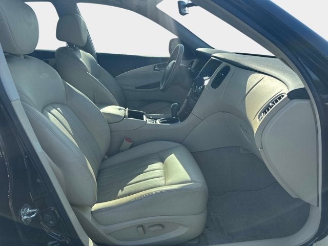 2017 INFINITI QX50 Base