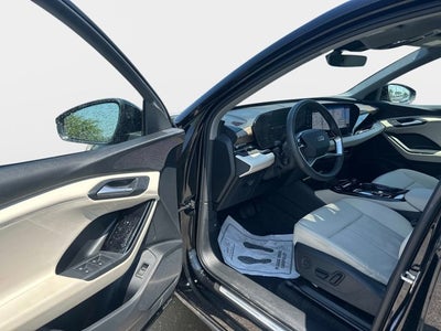 2025 Audi Q6 e-tron Premium