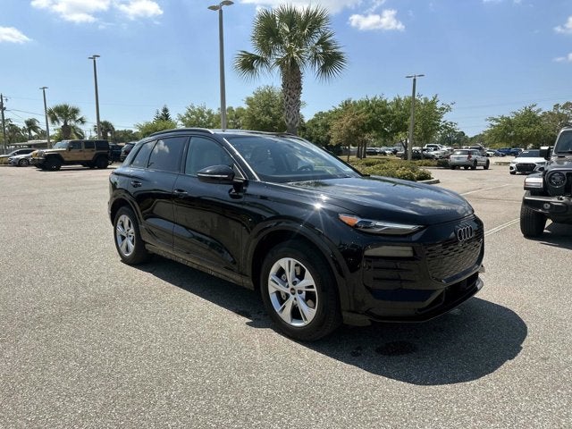 2025 Audi Q6 e-tron Premium