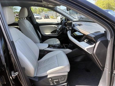 2025 Audi Q6 e-tron Premium