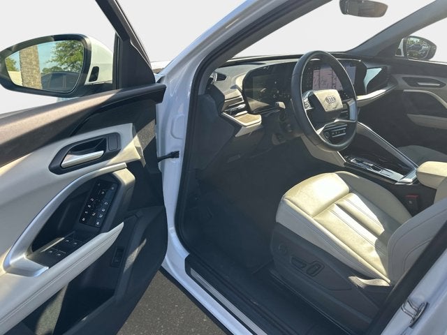 2025 Audi Q5 Premium