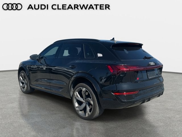 2024 Audi SQ8 e-tron Premium Plus