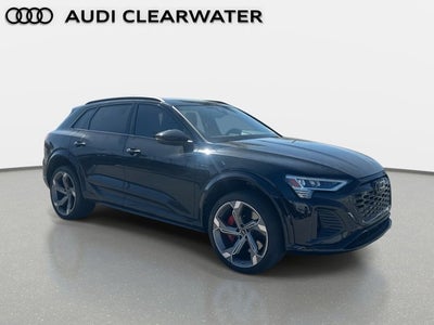 2024 Audi SQ8 e-tron Premium Plus