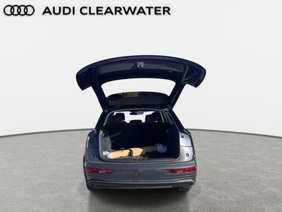 2025 Audi Q5 Premium
