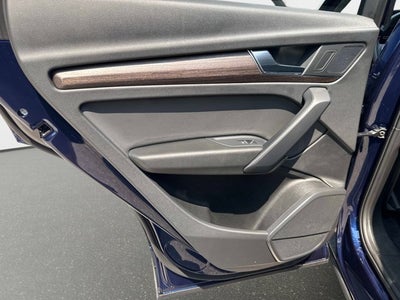 2025 Audi Q5 Premium