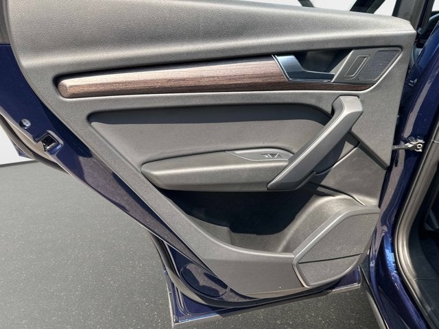 2025 Audi Q5 Premium