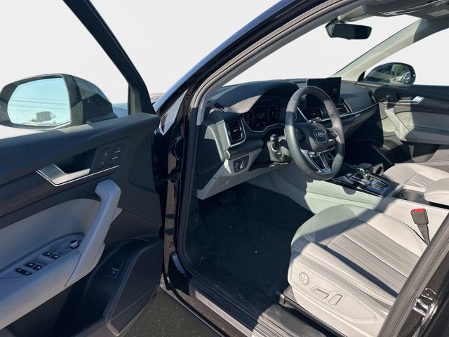 2025 Audi Q5 Premium