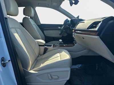 2025 Audi Q5 Premium