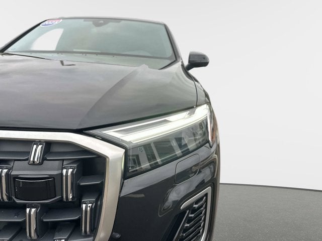 2025 Audi Q7 Premium