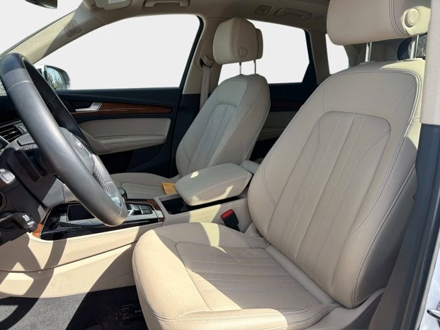 2023 Audi Q5 Premium Plus