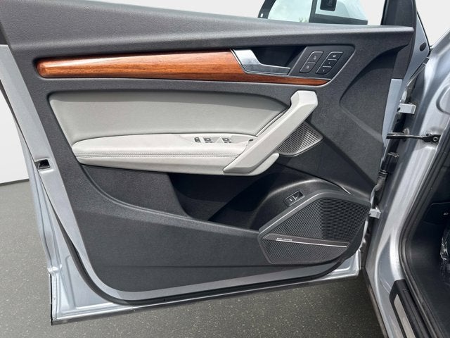 2021 Audi Q5 Prestige