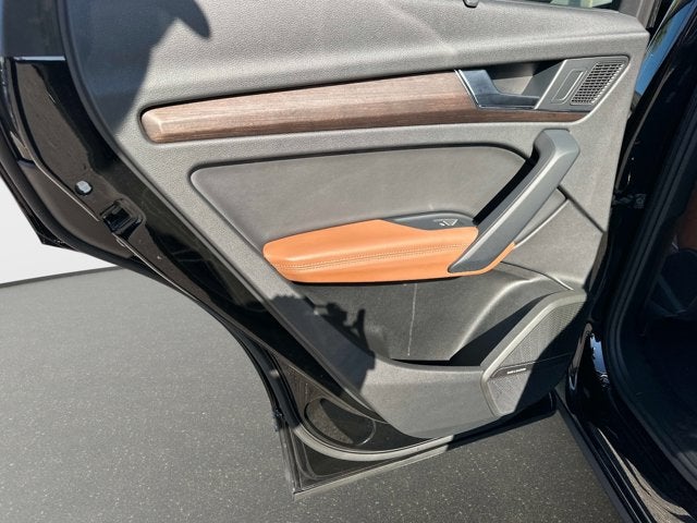 2023 Audi Q5 e S line Premium Plus