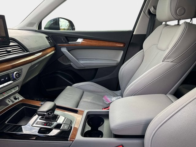 2023 Audi Q5 S line Premium Plus