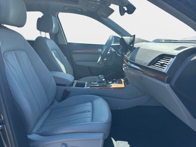 2022 Audi Q5 S line Premium Plus