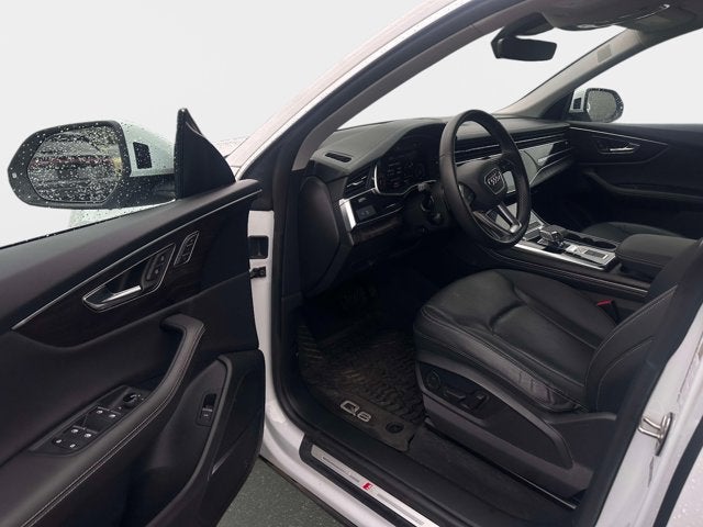 2023 Audi Q8 Premium Plus
