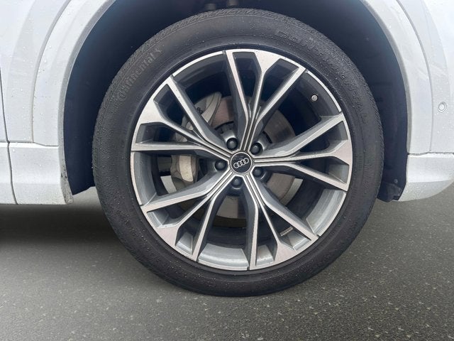 2023 Audi Q8 Premium Plus