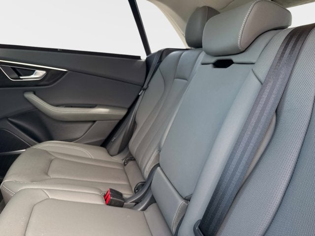 2024 Audi Q8 Premium Plus