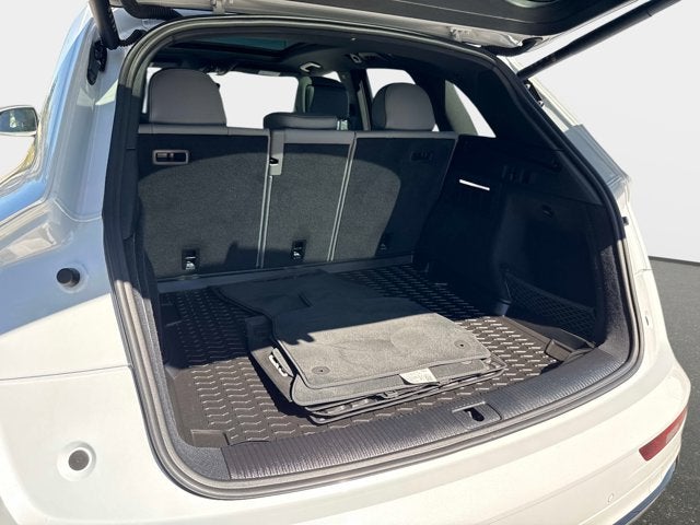 2025 Audi Q5 S line Premium