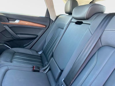 2023 Audi Q5 S line Premium