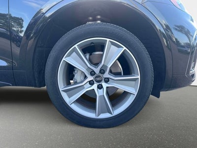 2025 Audi Q5 S line Premium