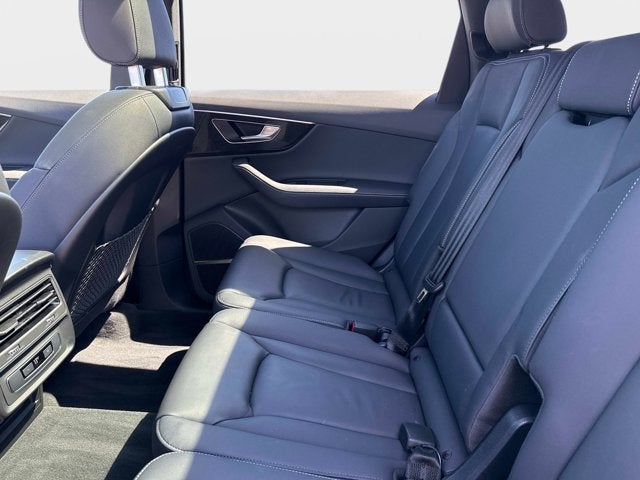 2025 Audi Q7 Premium Plus