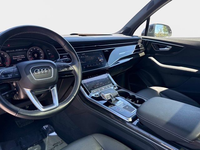2025 Audi Q7 Premium Plus