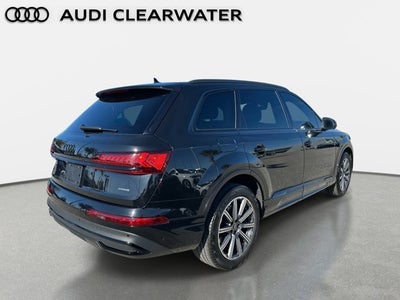 2022 Audi Q7 Premium Plus