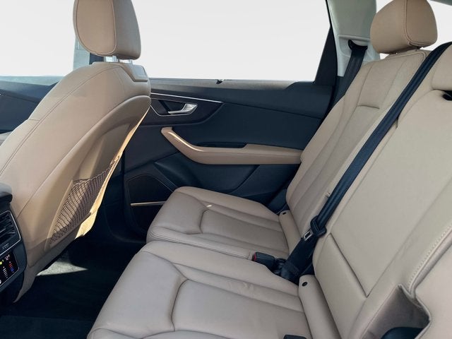 2025 Audi Q7 Premium Plus