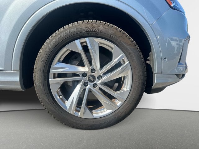 2023 Audi Q7 Premium Plus