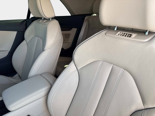 2023 Audi A5 Cabriolet S line Premium Plus