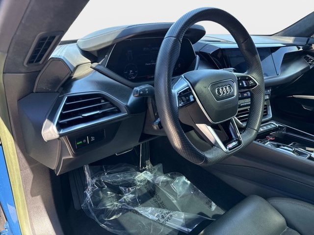 2022 Audi RS e-tron GT Base