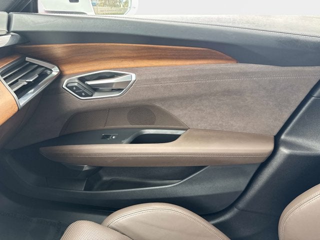 2023 Audi e-tron GT Prestige