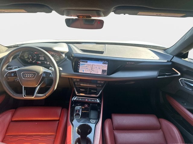 2024 Audi e-tron GT Prestige