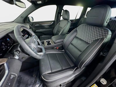 2025 GMC Acadia Denali