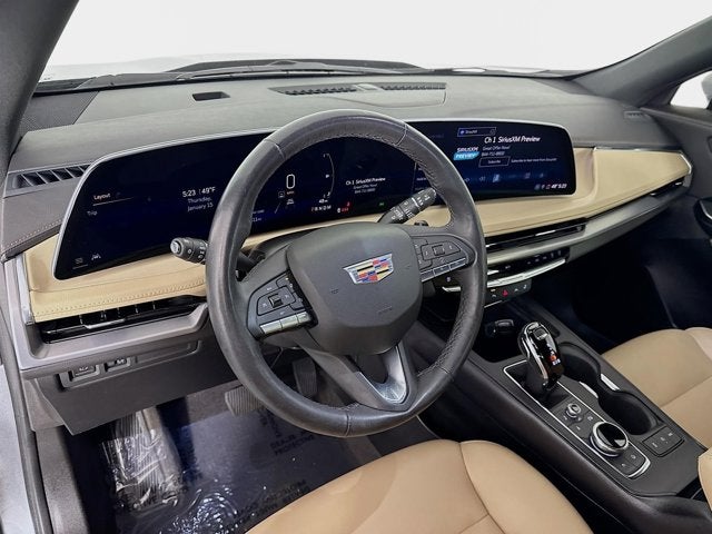 2024 Cadillac XT4 Luxury