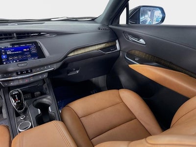 2021 Cadillac XT4 Premium Luxury