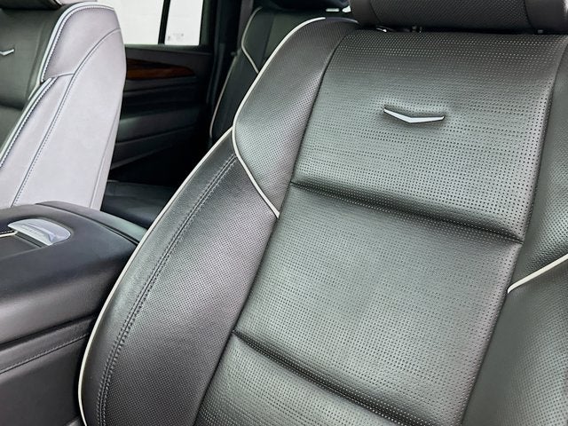 2023 Cadillac Escalade ESV Premium