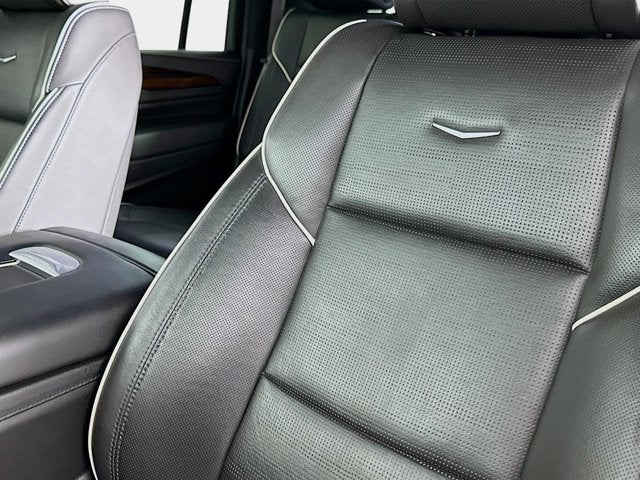 2023 Cadillac Escalade ESV Premium