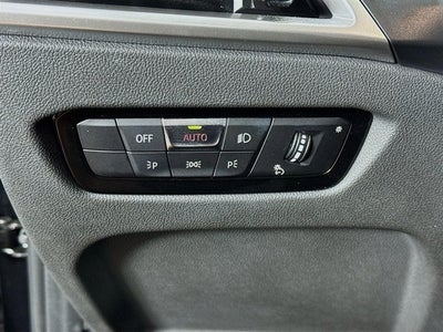 2025 BMW 3 Series 330i