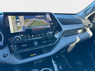 2025 Toyota Highlander Limited