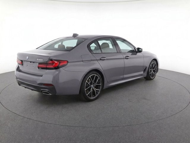2021 BMW 5 Series 540i