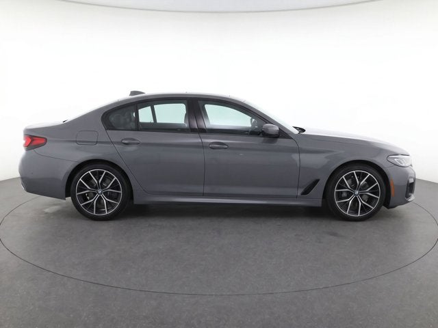 2021 BMW 5 Series 540i