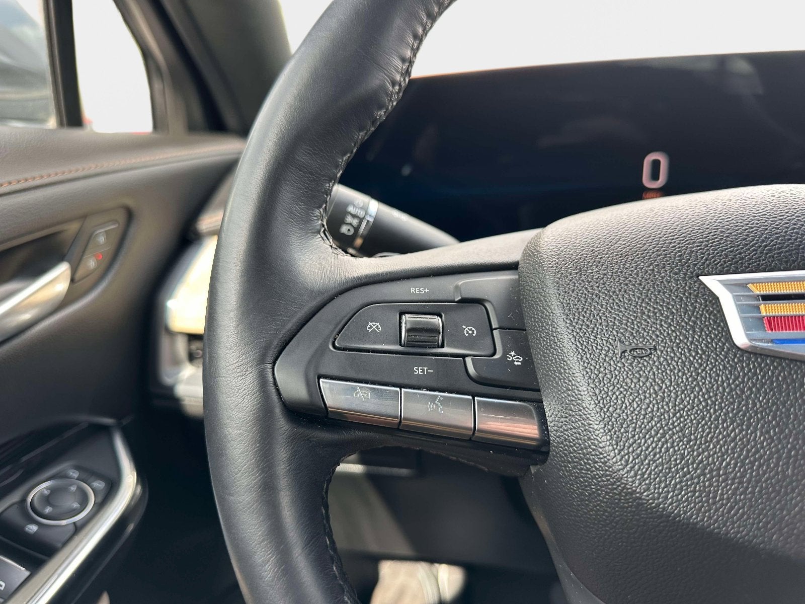 2024 Cadillac XT4 FWD Luxury