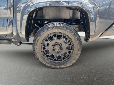 2025 Toyota Tacoma 4WD SR5