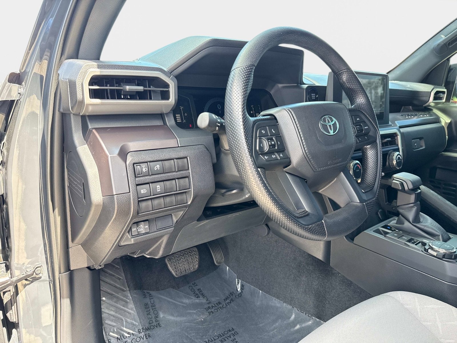 2025 Toyota Tacoma 4WD SR5