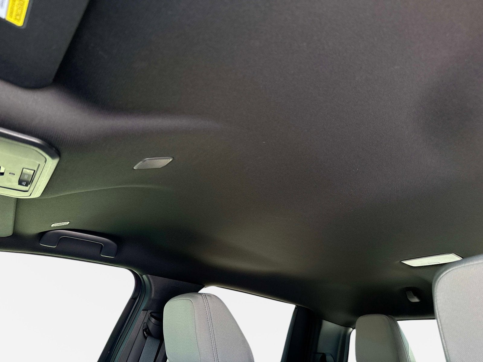 2025 Toyota Tacoma 4WD SR5