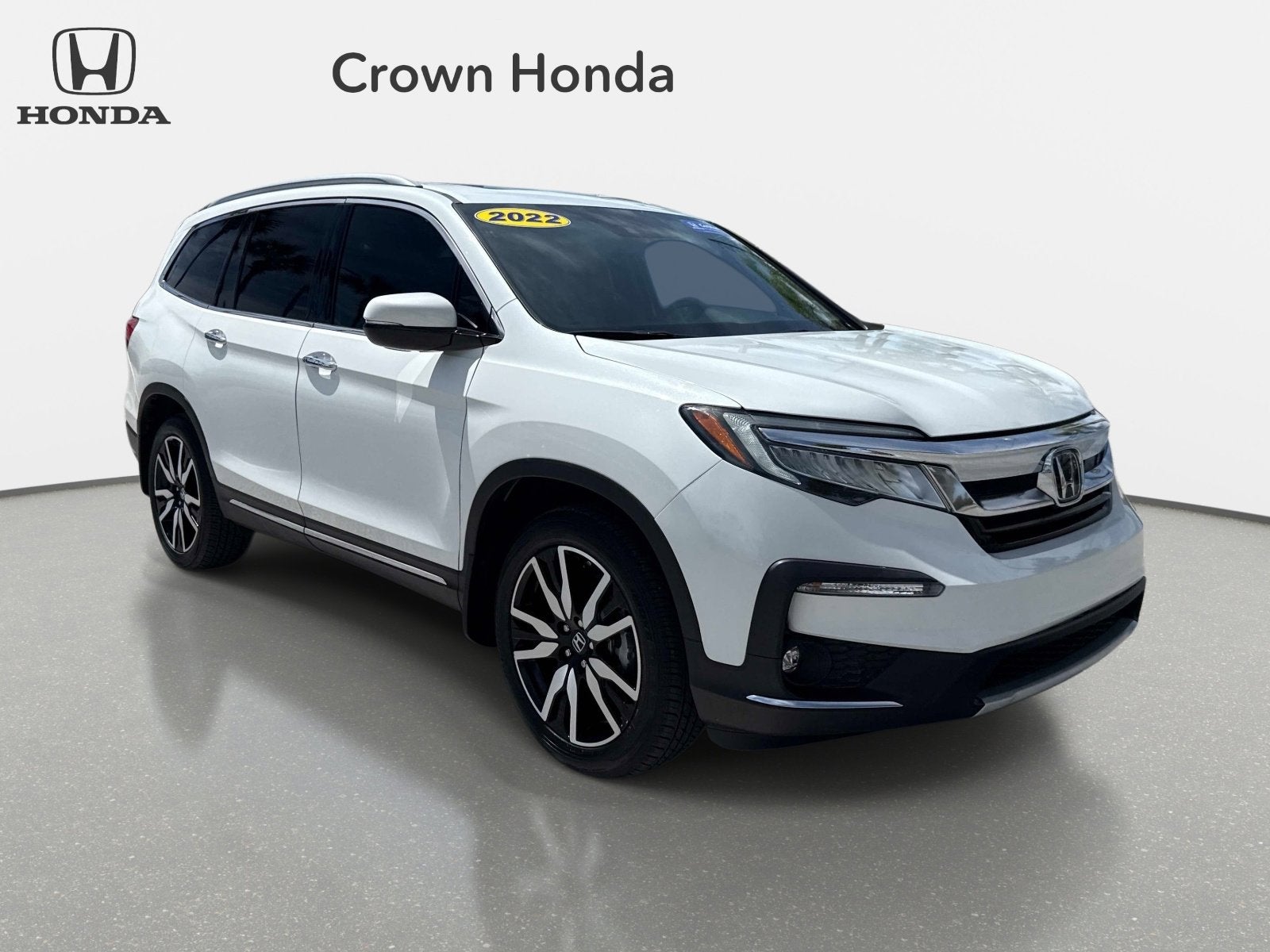 2022 Honda Pilot Touring 8-Passenger