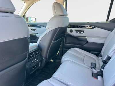 2023 Honda Pilot EX-L 8 Passenger