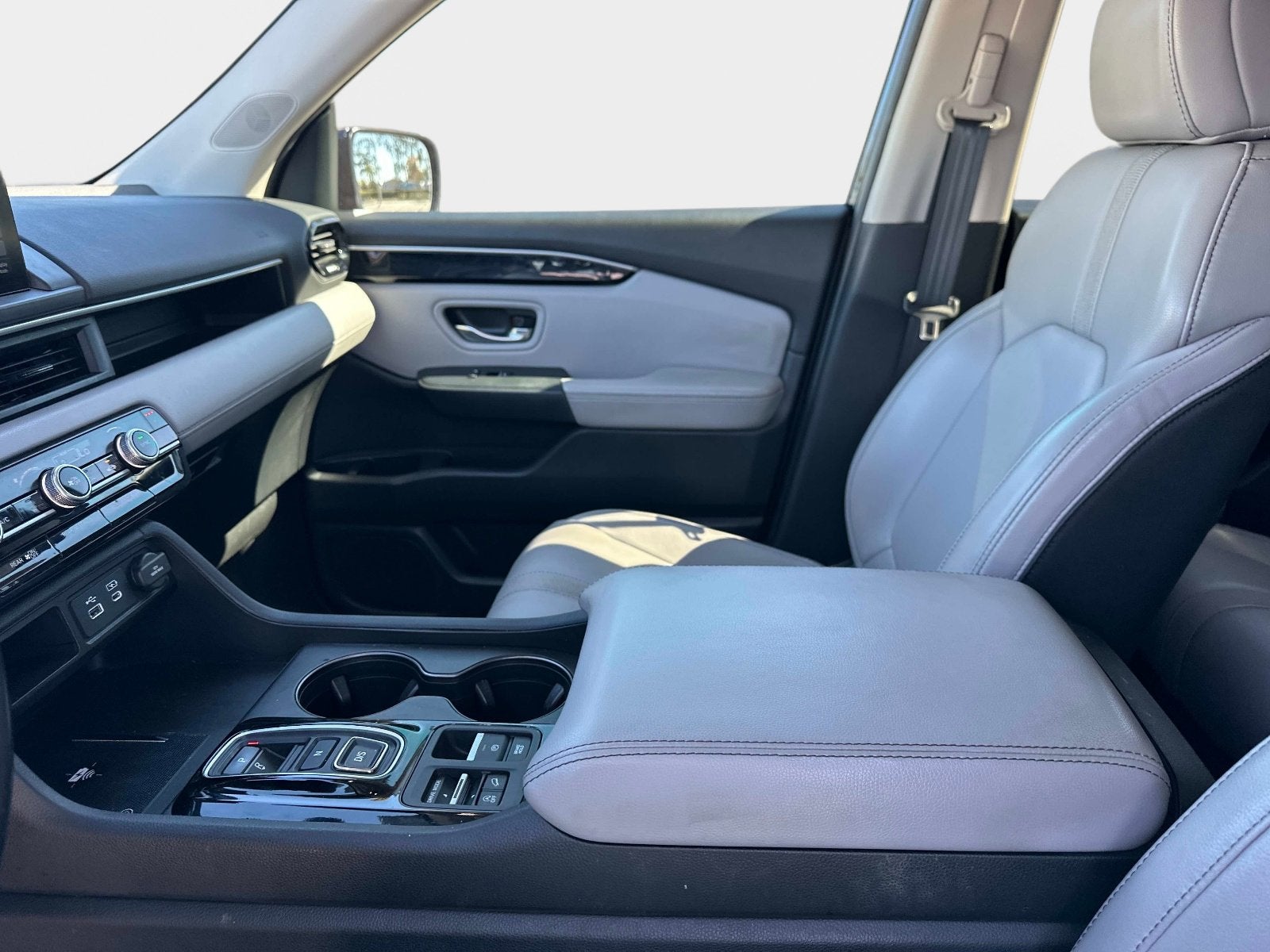 2023 Honda Pilot EX-L 8 Passenger